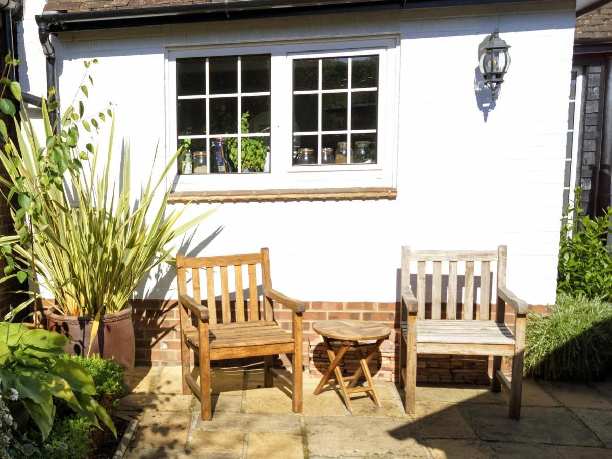 The Walnut, Meopham - A Private Retreat Rural Location 빌라 외부 사진